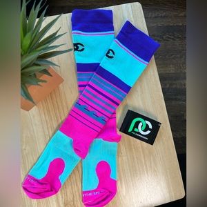 NWT- Procompression “Waves” Socks- Size S/M